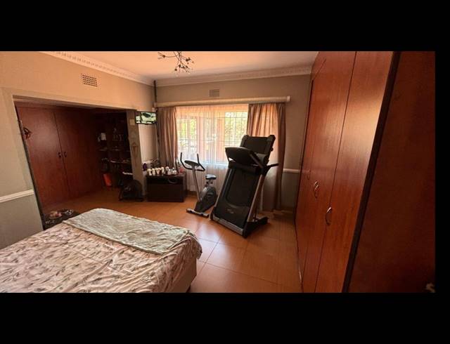 3 BEDROOM HOUSE FOR SALE IN LINMEYER